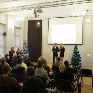 Gala podsumowująca realizację projektu ekonomicznego w Staszicu