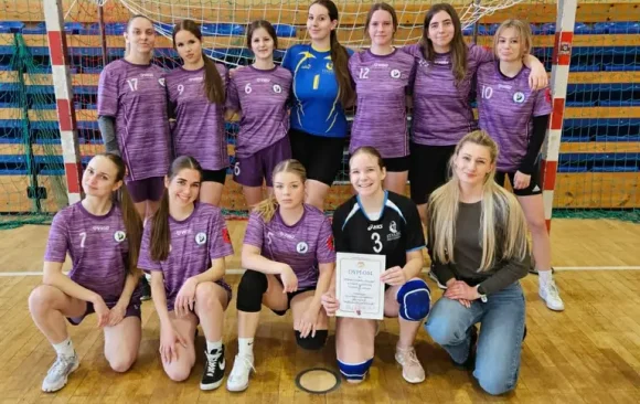 Finał w piłce ręcznej Finał w piłce ręcznej