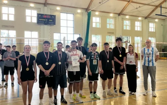 IV szkolny Turniej Piłki Siatkowej 18 IV szkolny Turniej Piłki Siatkowej 18
