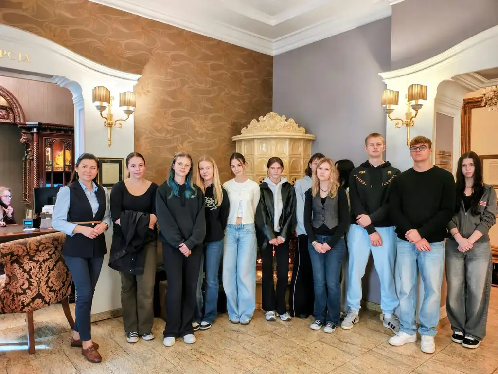 Staszic - hotelarstwo 11 Staszic - hotelarstwo 11
