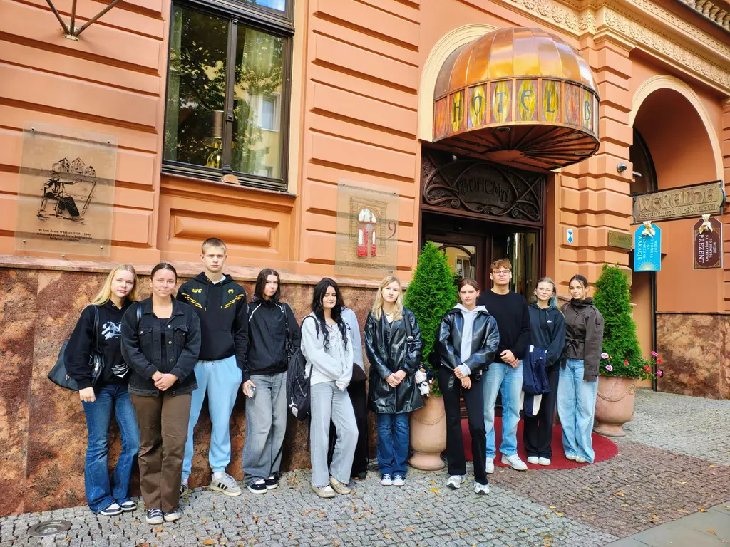 Staszic - hotelarstwo 8