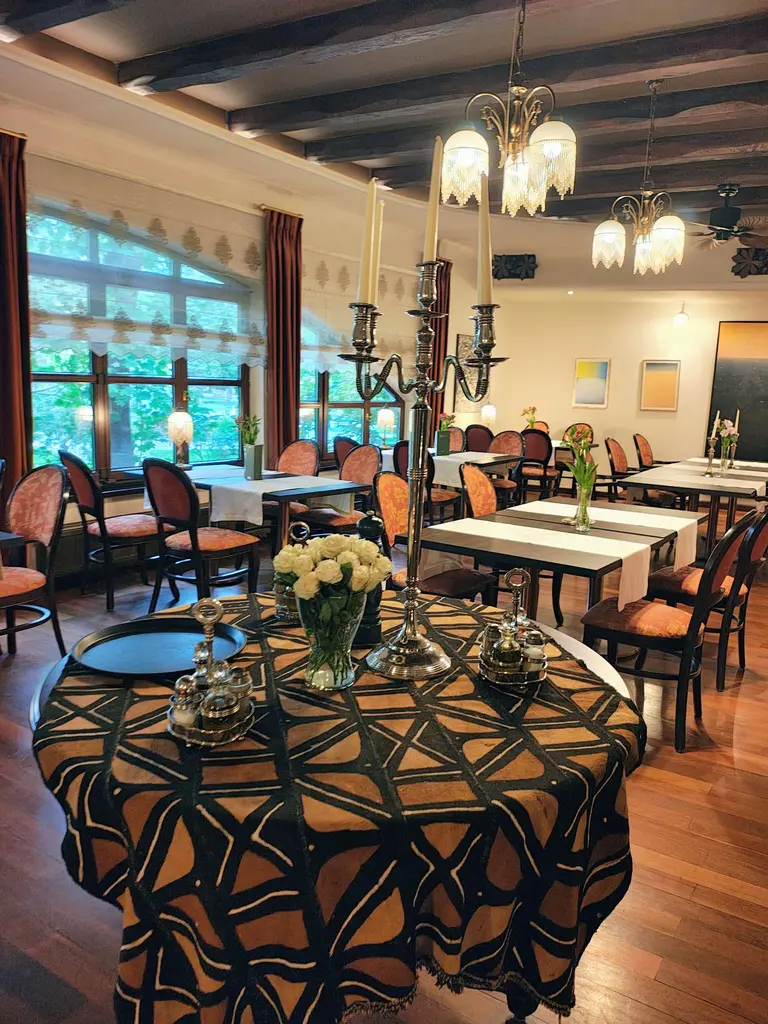 Staszic - hotelarstwo 2